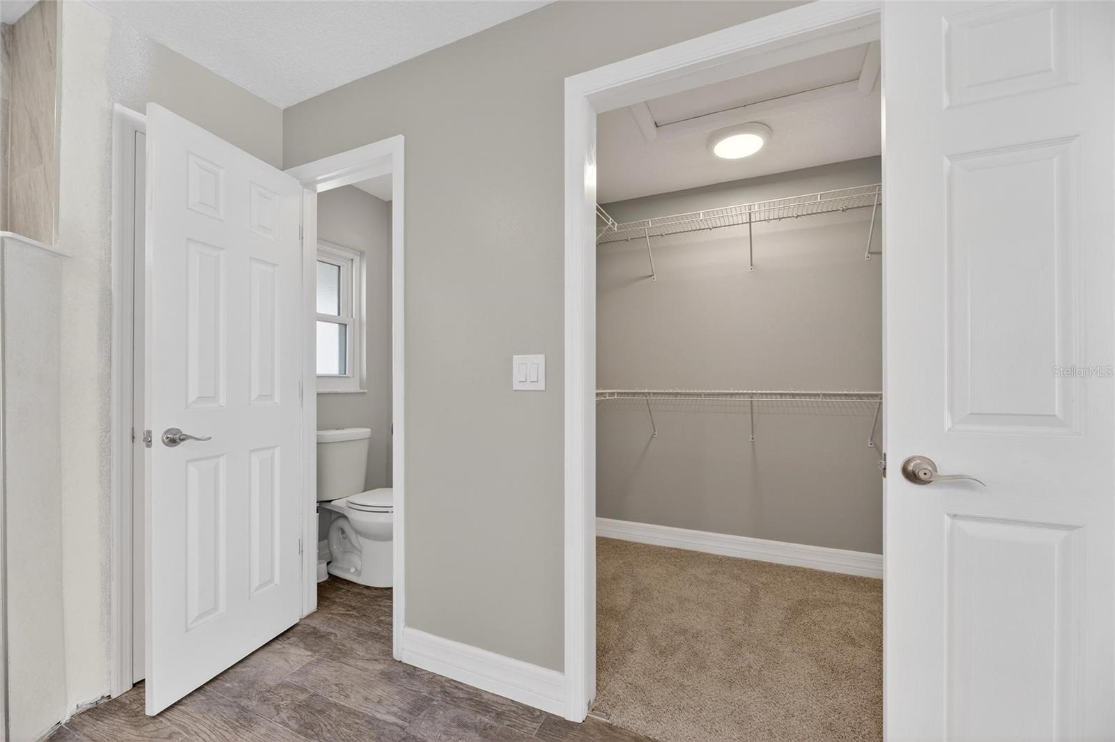 Image 36 of 67 For 6332 Flamingo Drive