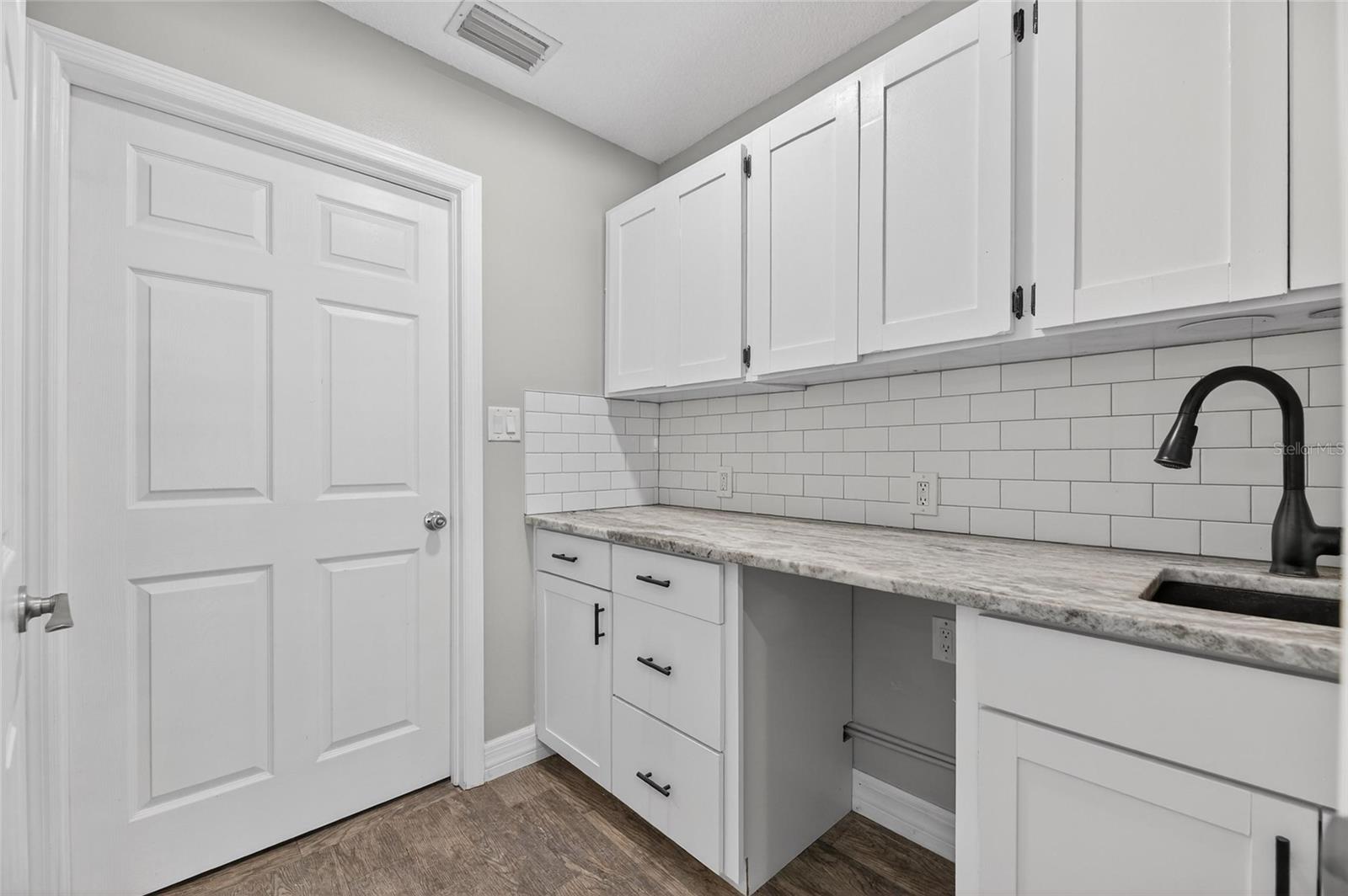 Image 48 of 67 For 6332 Flamingo Drive