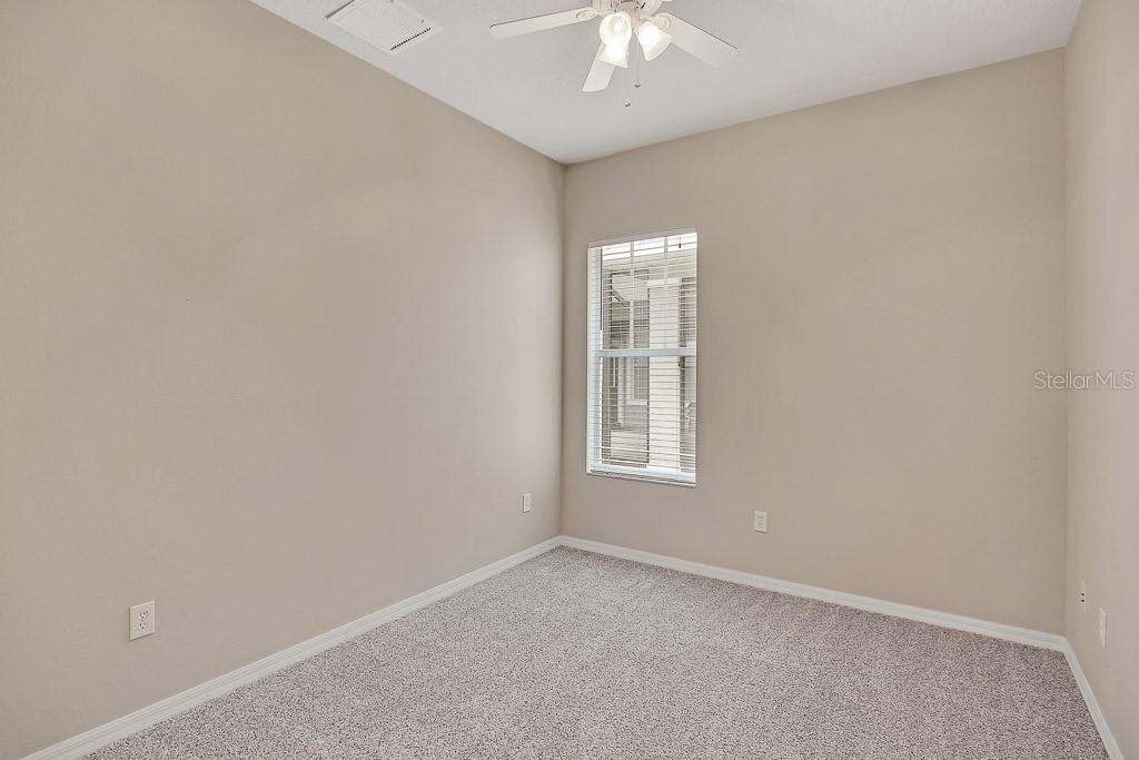 Image 19 of 36 For 6025 Churchside Drive