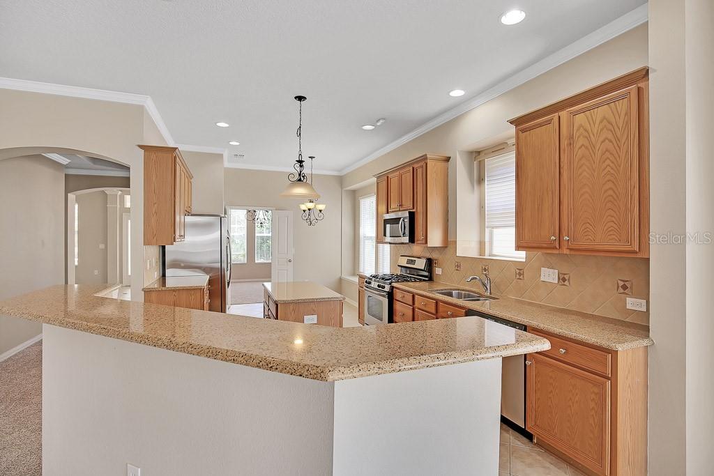 Image 9 of 36 For 6025 Churchside Drive