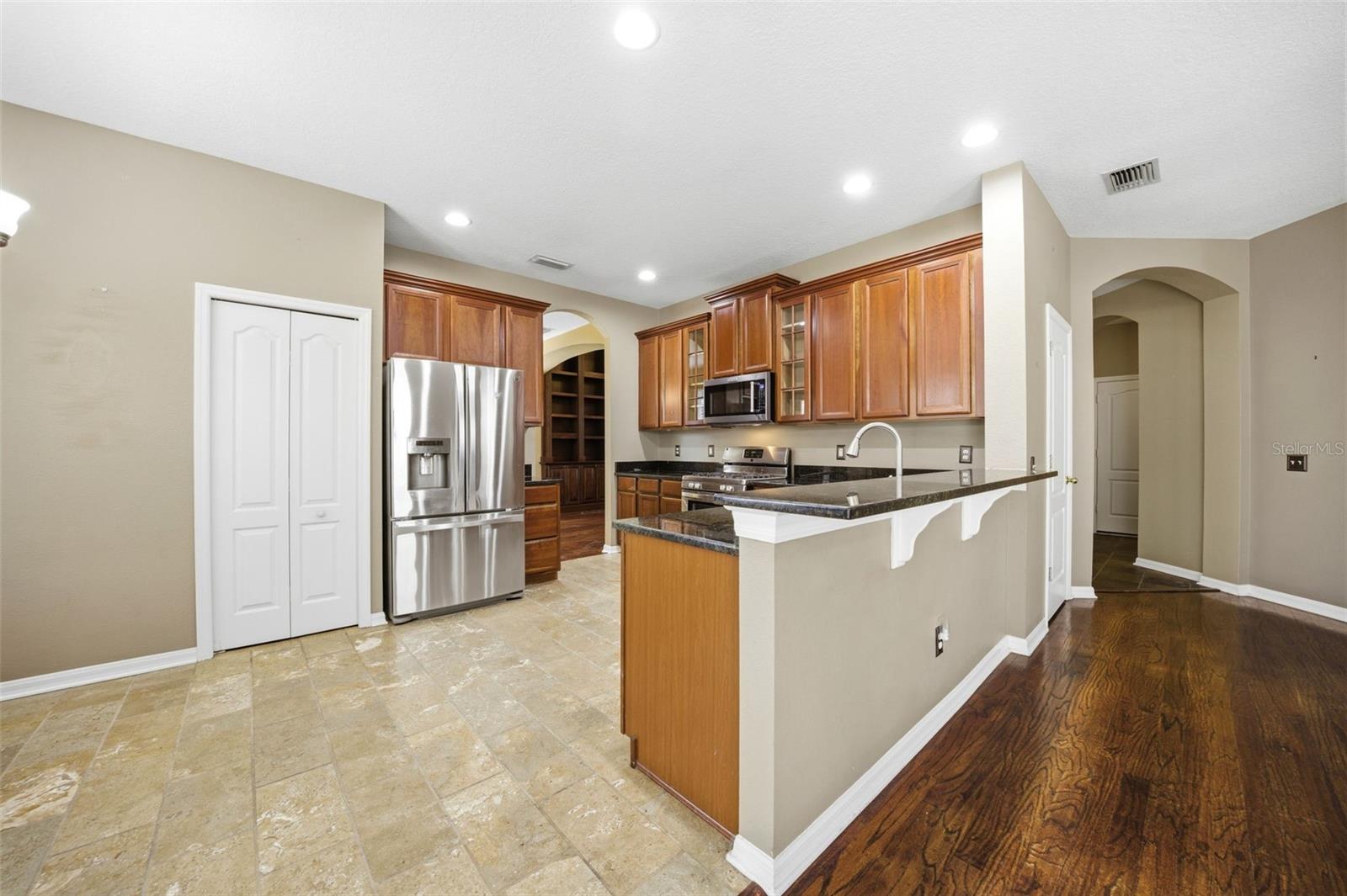 Image 18 of 50 For 7310 Brightwater Oaks Drive