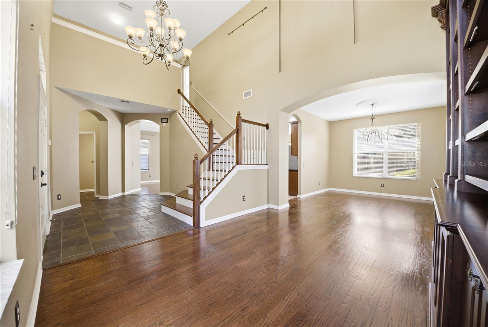 Image 7 of 50 For 7310 Brightwater Oaks Drive