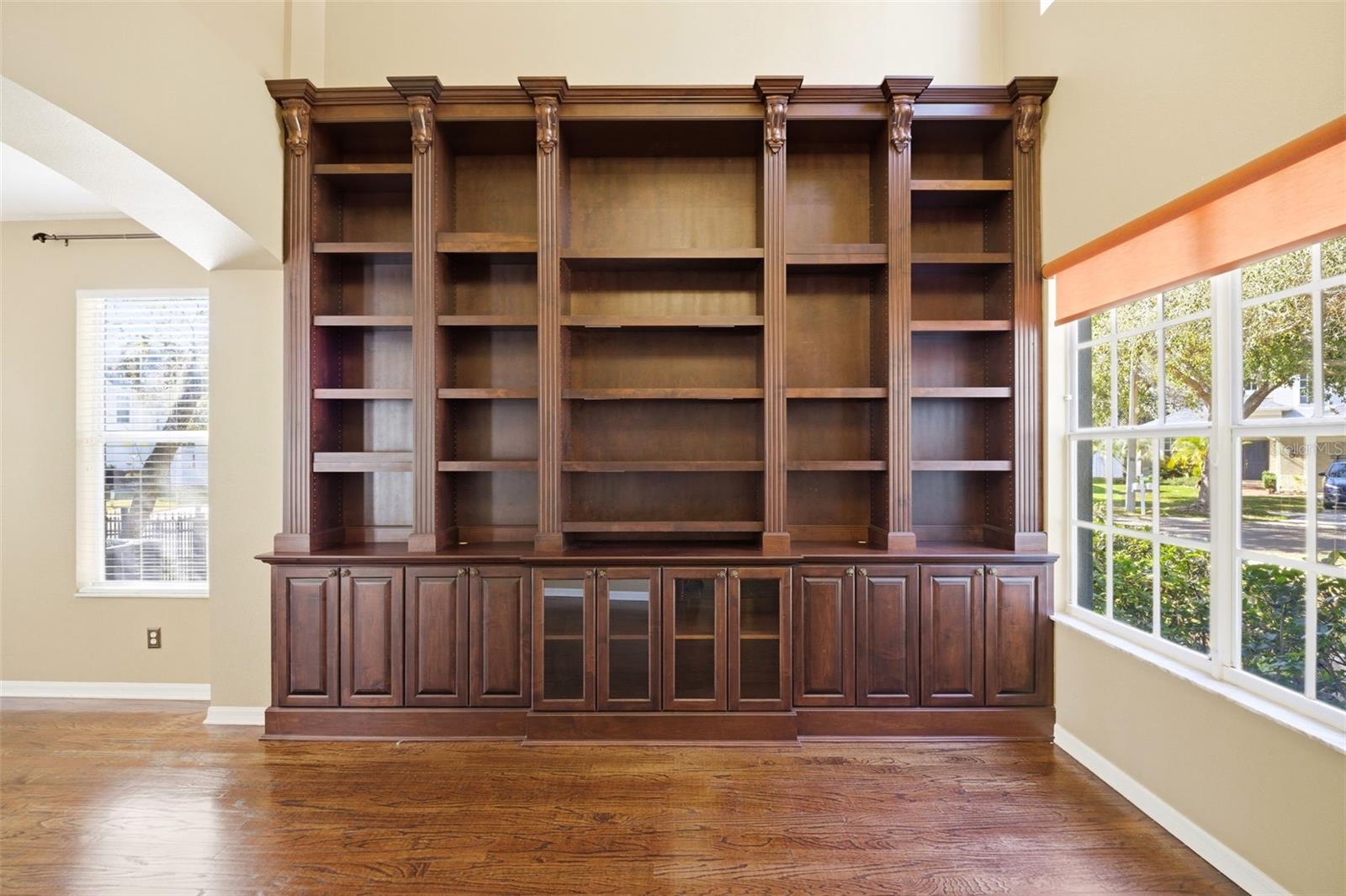 Image 9 of 50 For 7310 Brightwater Oaks Drive