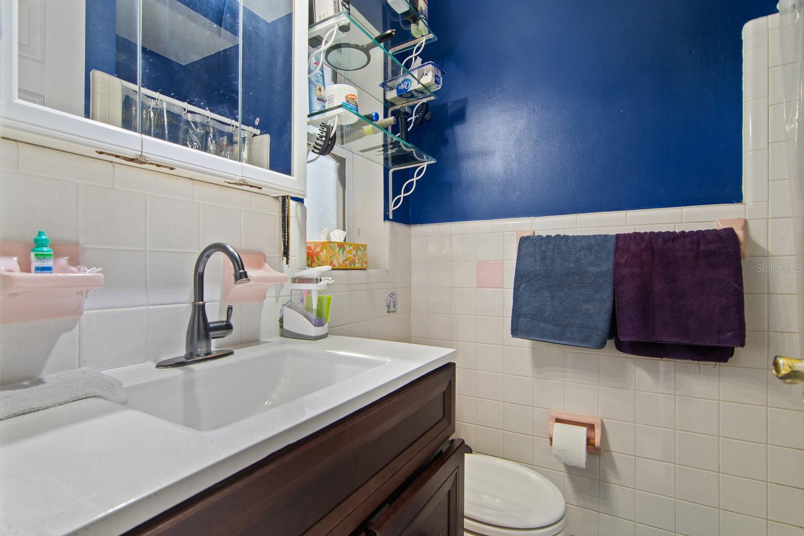 Image 17 of 45 For 1901 Winchester Road N