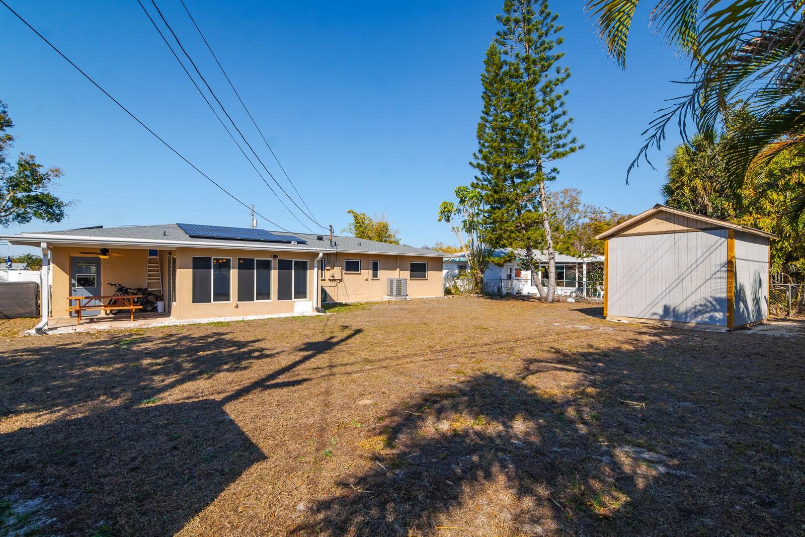 Image 31 of 45 For 1901 Winchester Road N