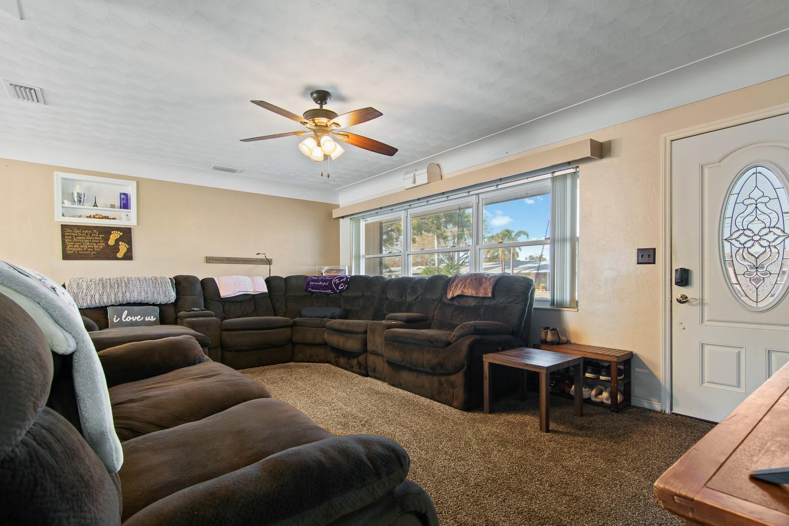 Image 6 of 45 For 1901 Winchester Road N