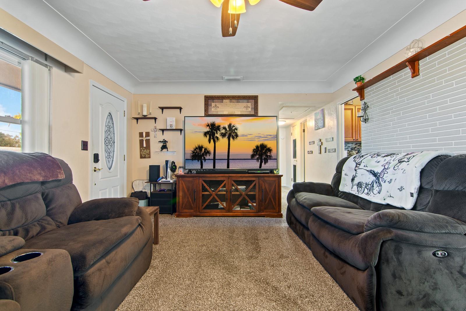 Image 7 of 45 For 1901 Winchester Road N