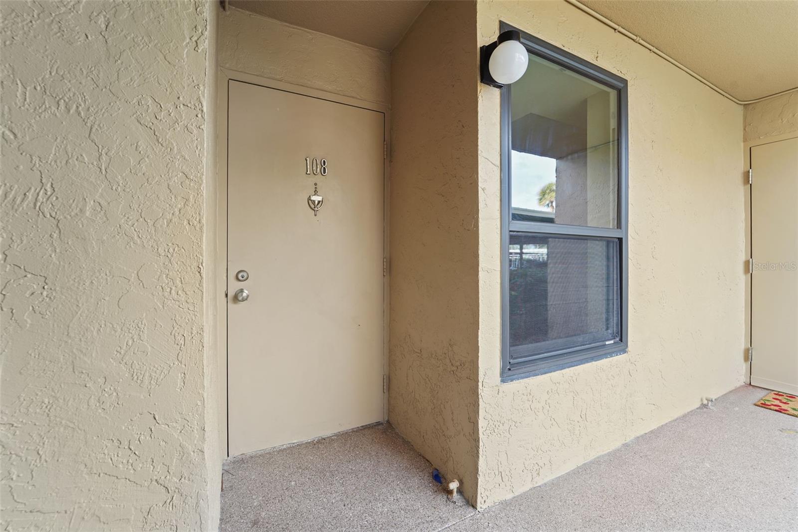 Image 7 of 26 For 2614 Cove Cay Drive 108