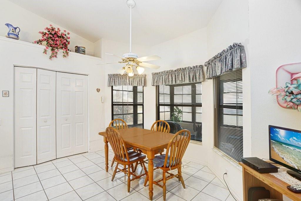 Image 19 of 38 For 8320 Pavilion Drive