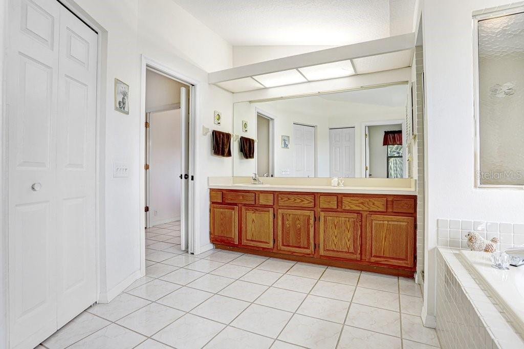 Image 26 of 38 For 8320 Pavilion Drive