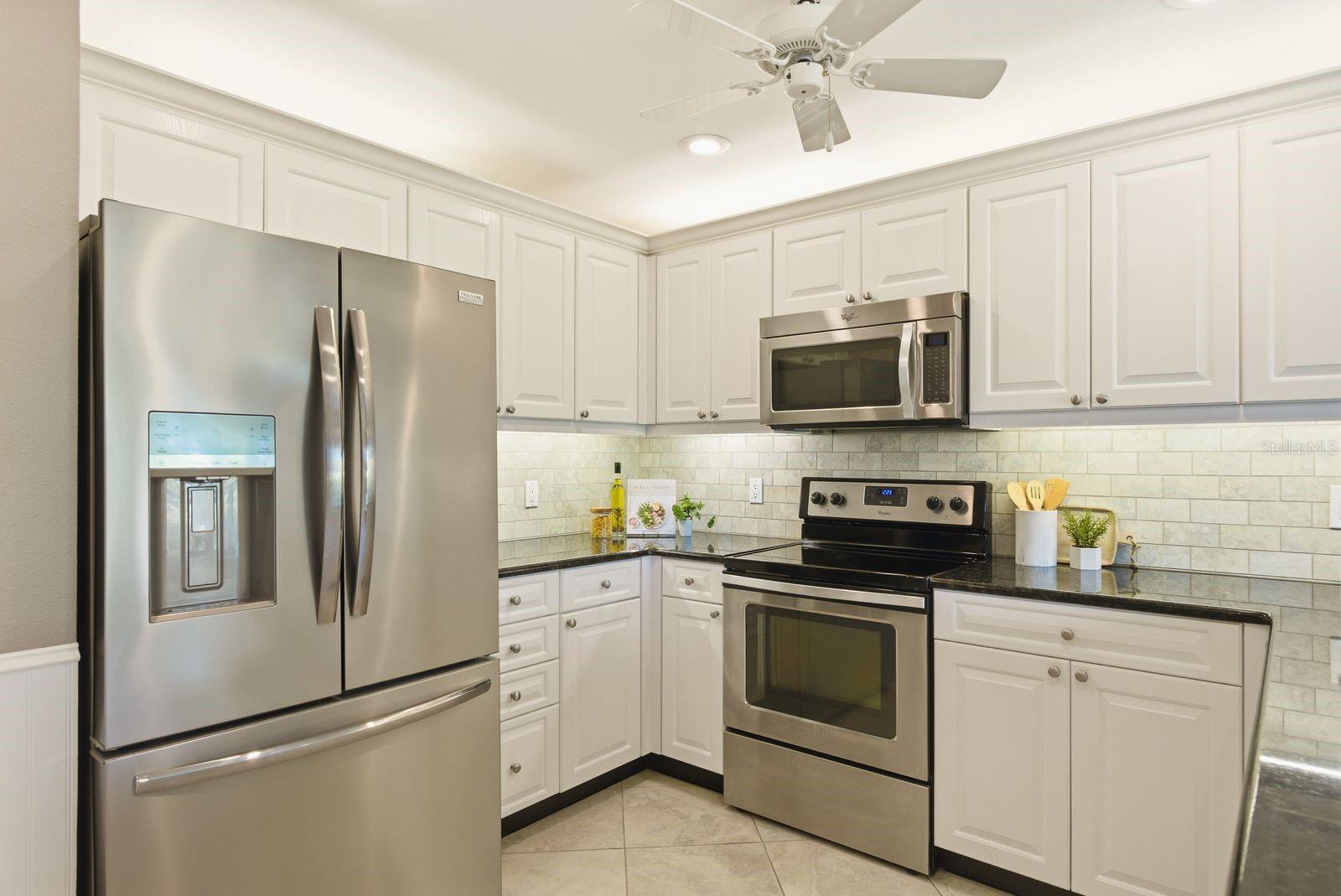 Image 15 of 49 For 45 Pelican Place