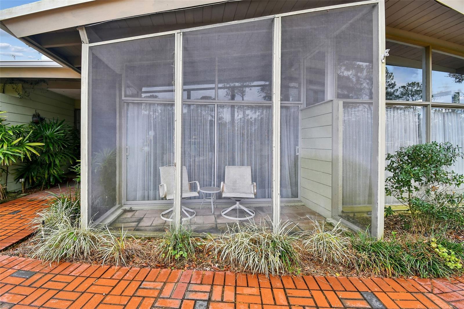 Image 5 of 43 For 349 Virginia Avenue