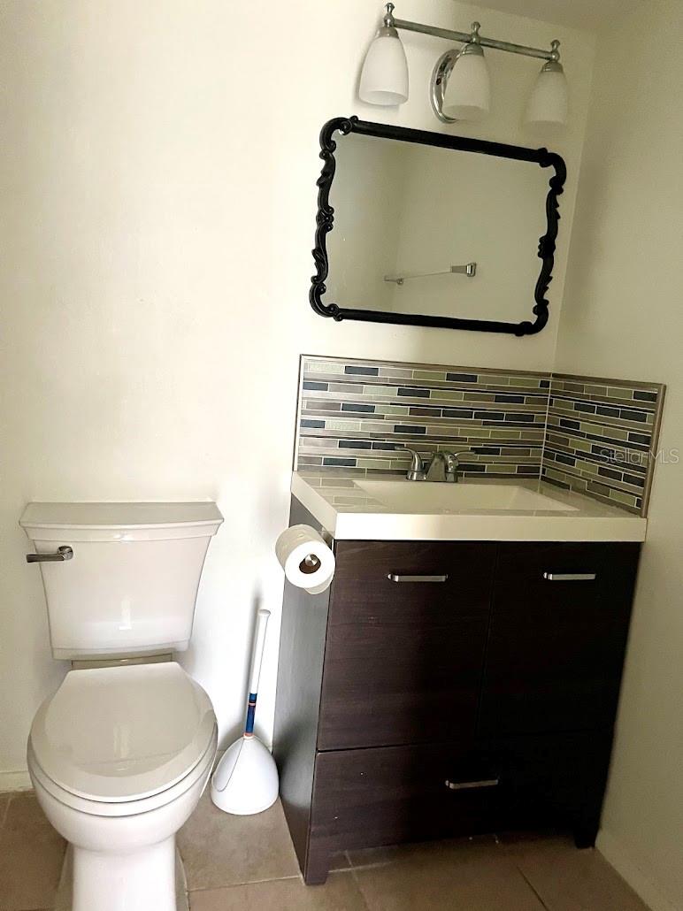 Image 30 of 46 For 2625 State Road 590 1713