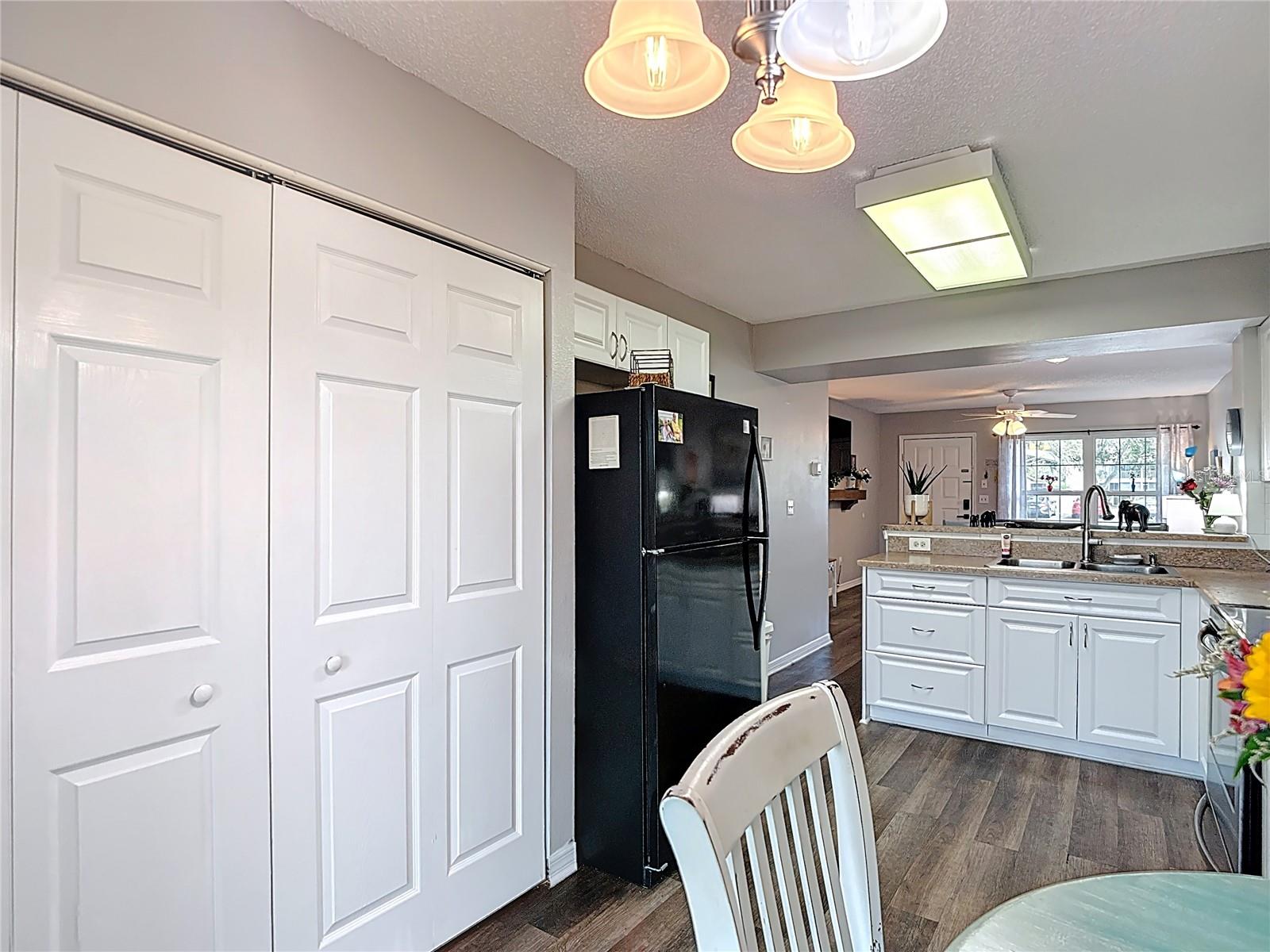 Image 17 of 40 For 7828 Hardwick Drive 916