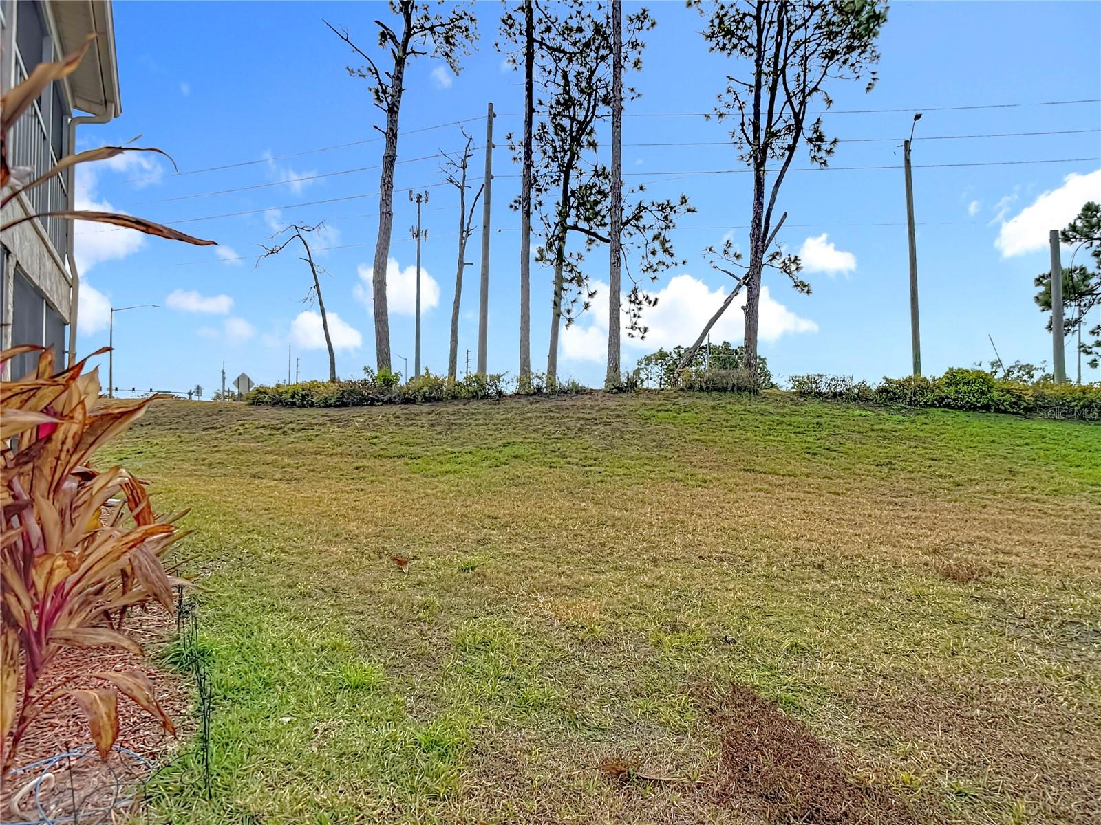 Image 35 of 40 For 7828 Hardwick Drive 916