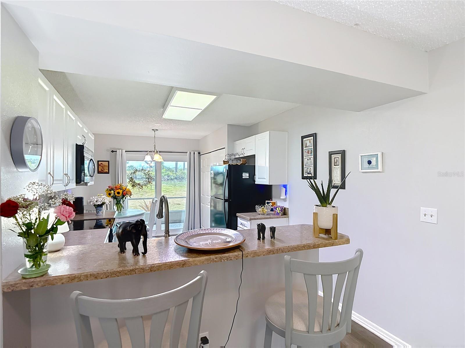 Image 7 of 40 For 7828 Hardwick Drive 916