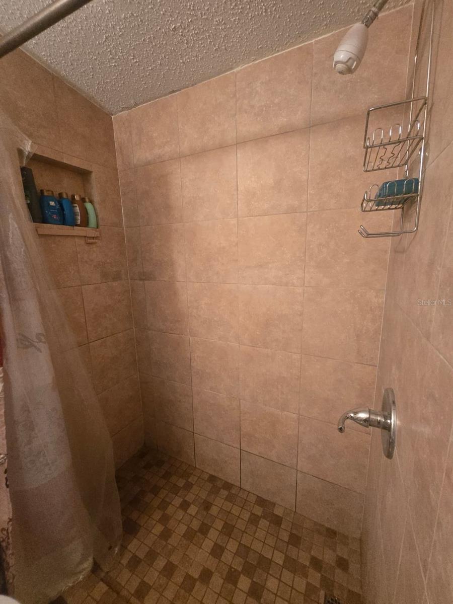 Listing photo id 30 for 6106 Mangrove Drive