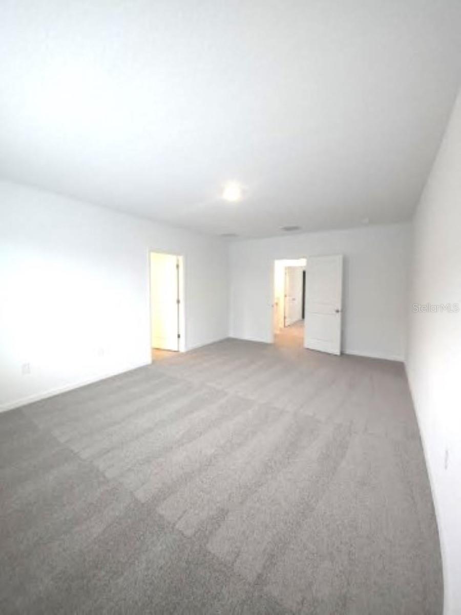 Image 17 of 54 For 35589 Lockman Way