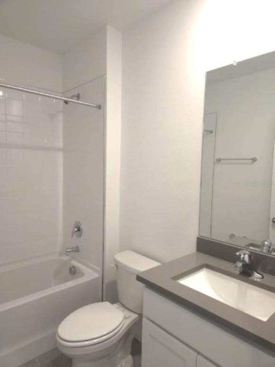 Image 25 of 54 For 35589 Lockman Way