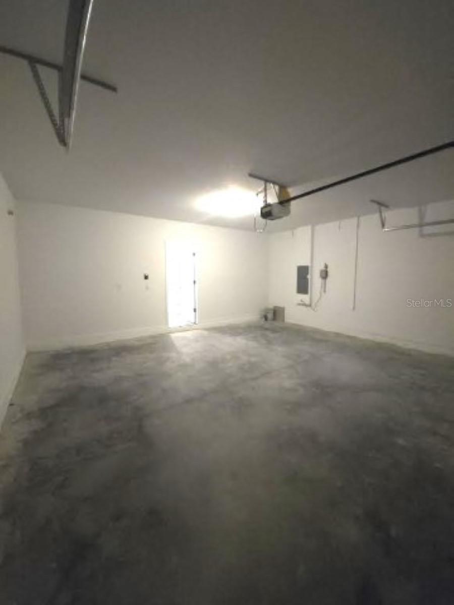 Image 44 of 54 For 35589 Lockman Way