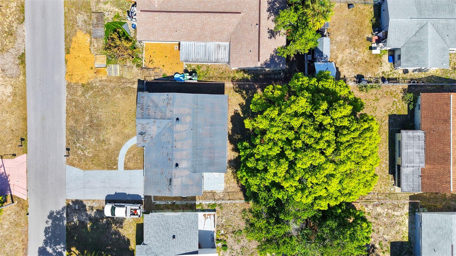 Image 38 of 48 For 7410 Duke Drive