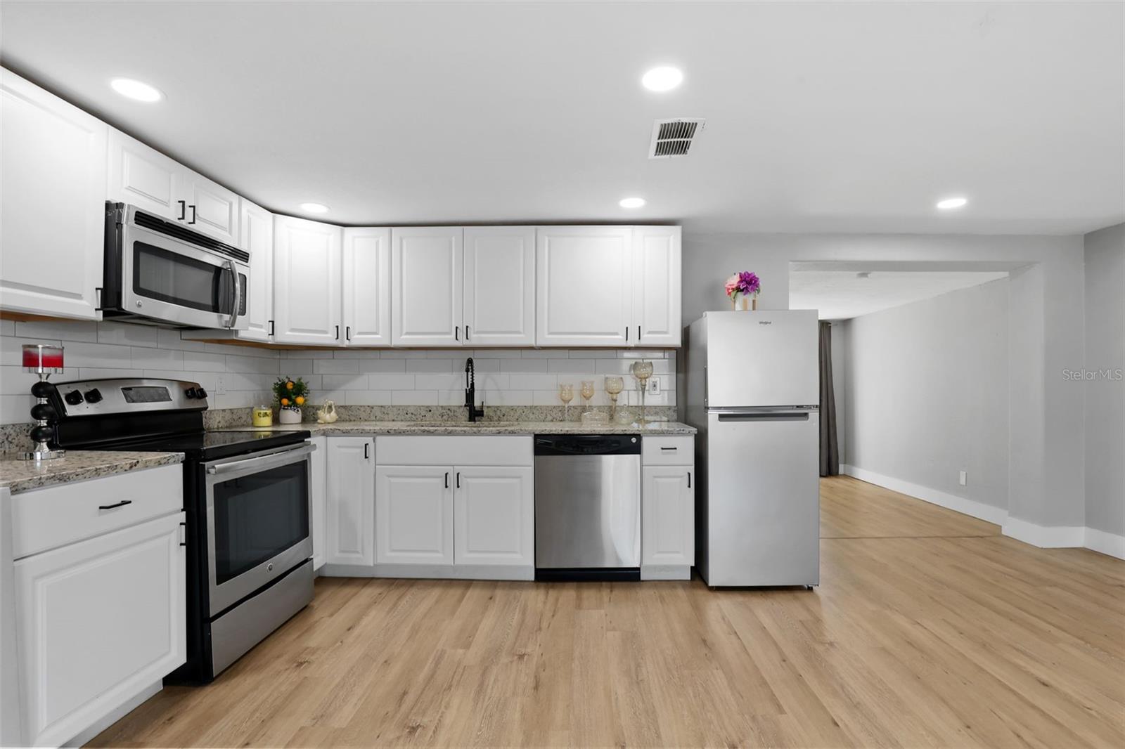 Image 4 of 48 For 7410 Duke Drive