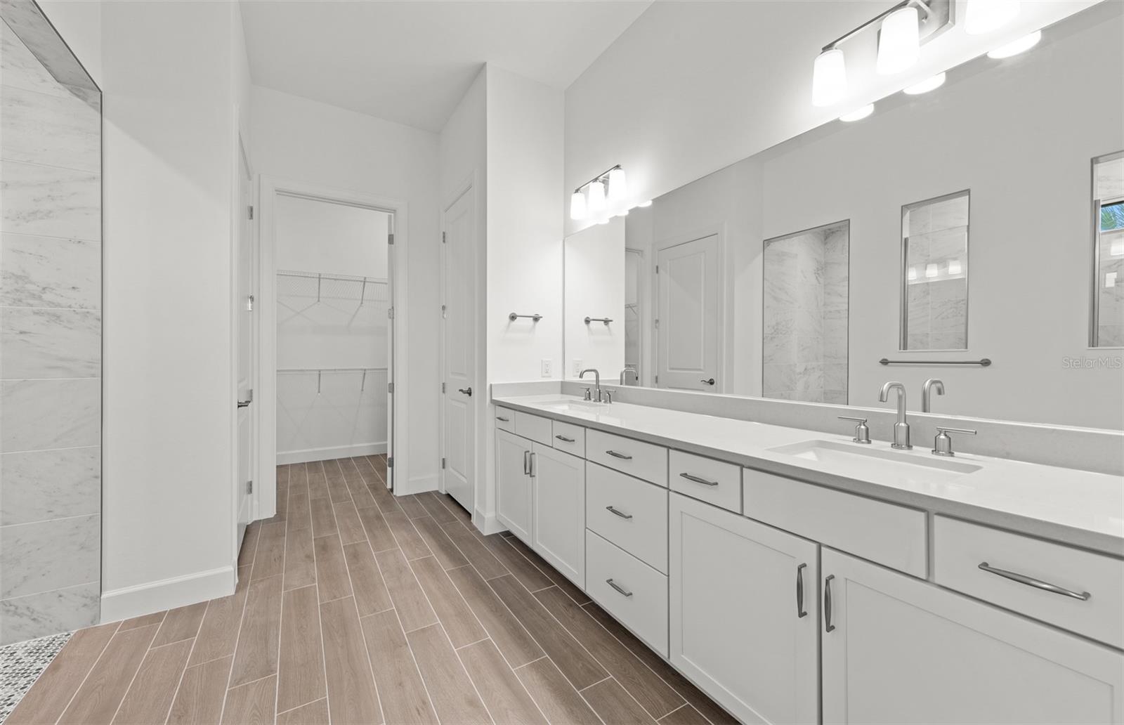 Image 24 of 34 For 4806 Empire Landing Run