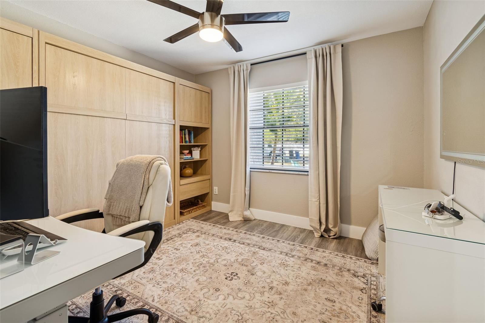 Image 25 of 32 For 11313 Carrollwood Estates Drive