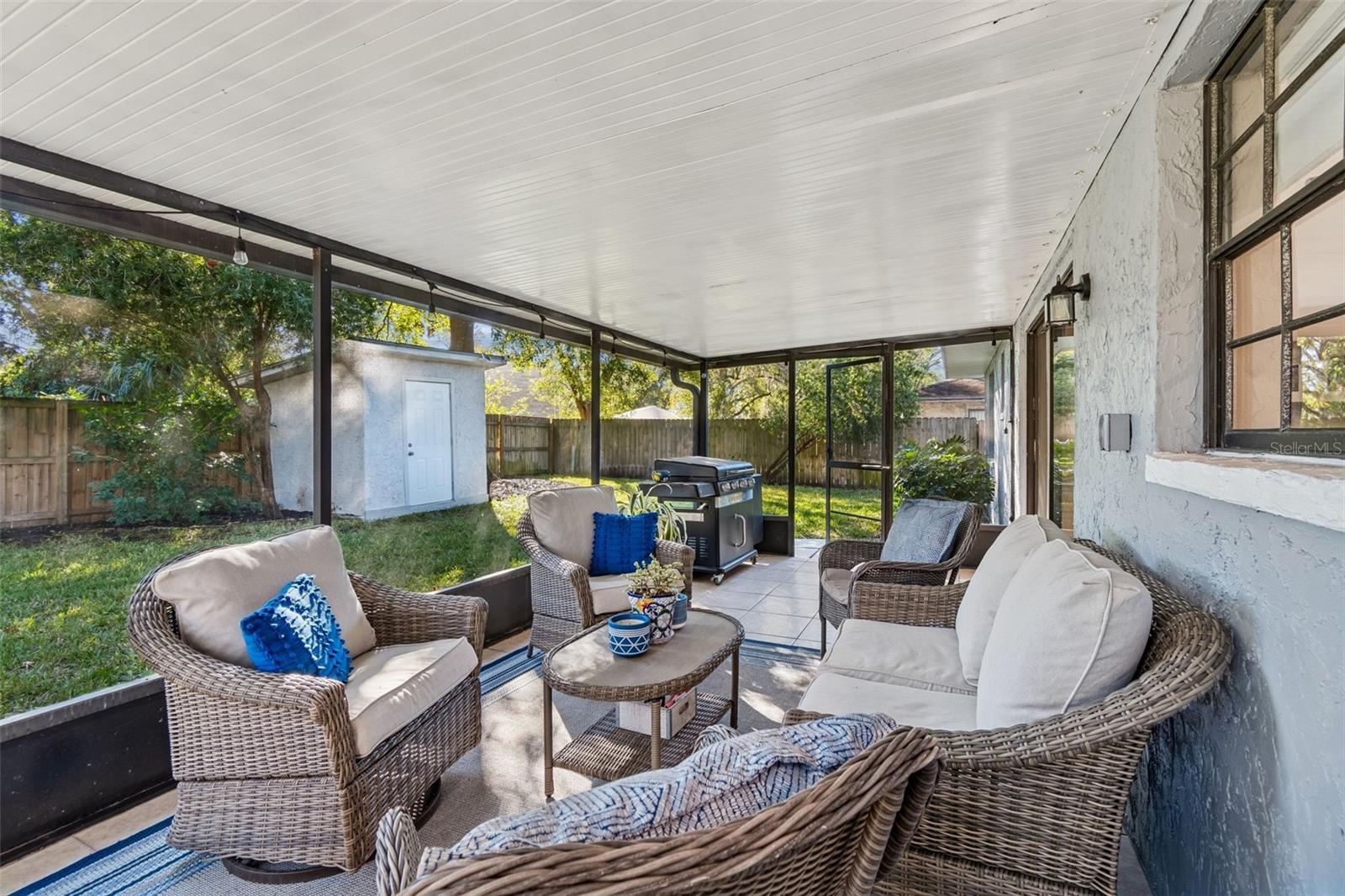 Image 28 of 32 For 11313 Carrollwood Estates Drive