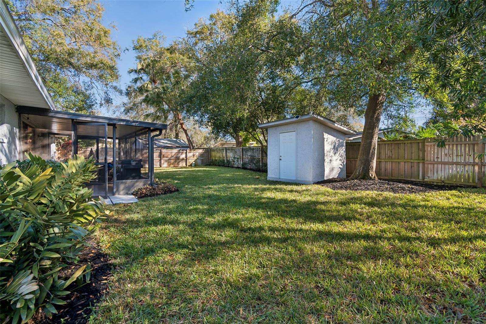 Image 29 of 32 For 11313 Carrollwood Estates Drive