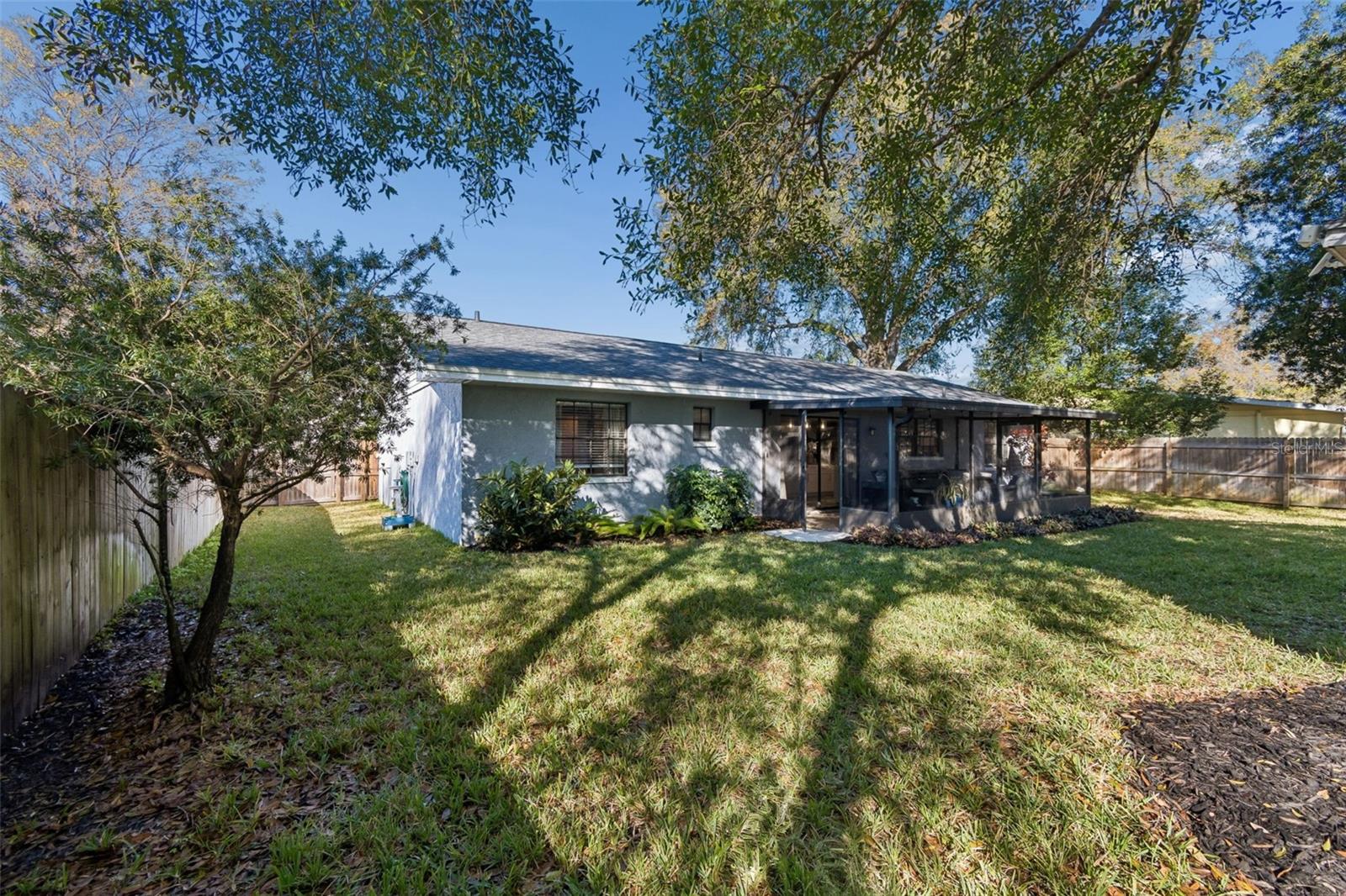 Image 31 of 32 For 11313 Carrollwood Estates Drive