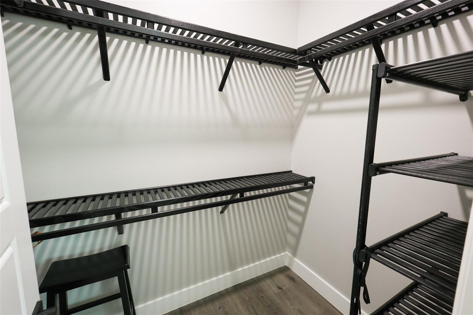 Listing photo id 20 for 7070 63rd Street N