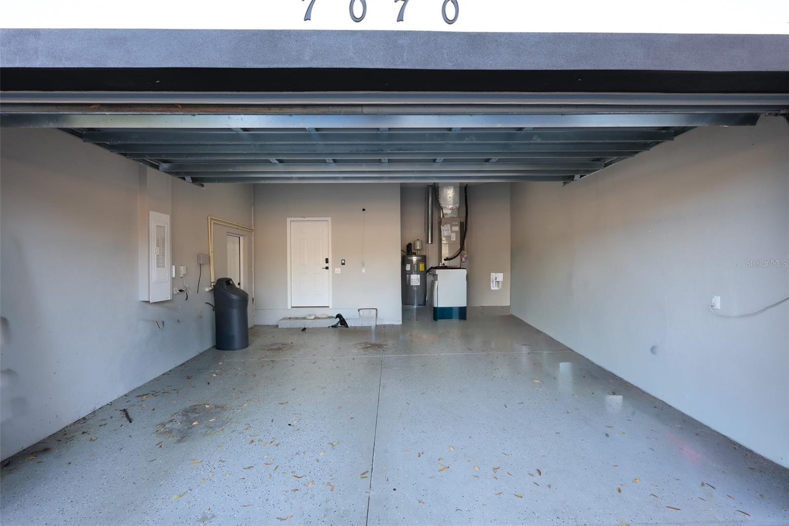 Listing photo id 42 for 7070 63rd Street N