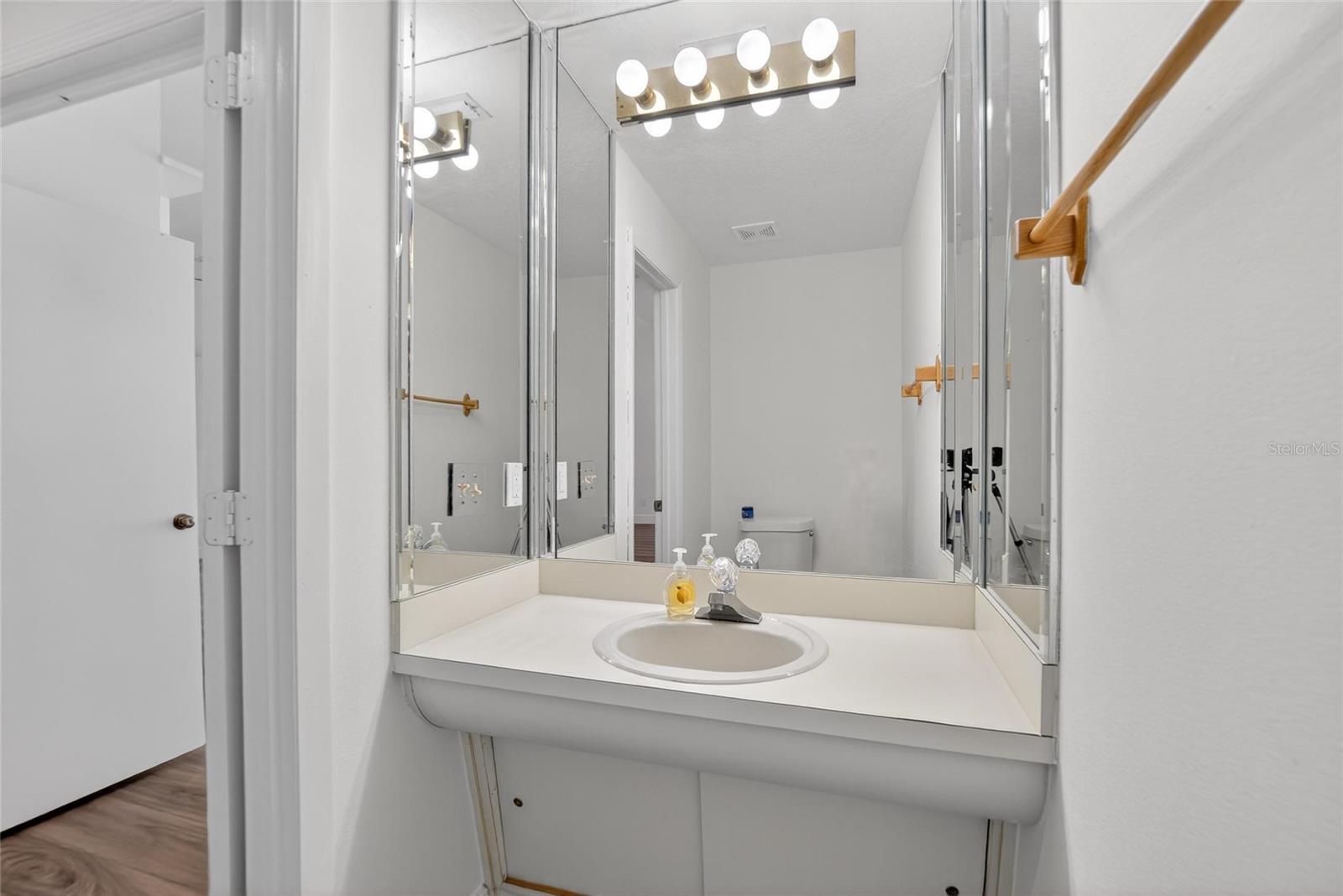 Image 18 of 65 For 1741 Shady Leaf Drive