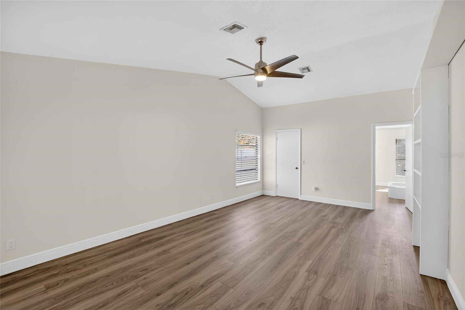 Image 22 of 65 For 1741 Shady Leaf Drive