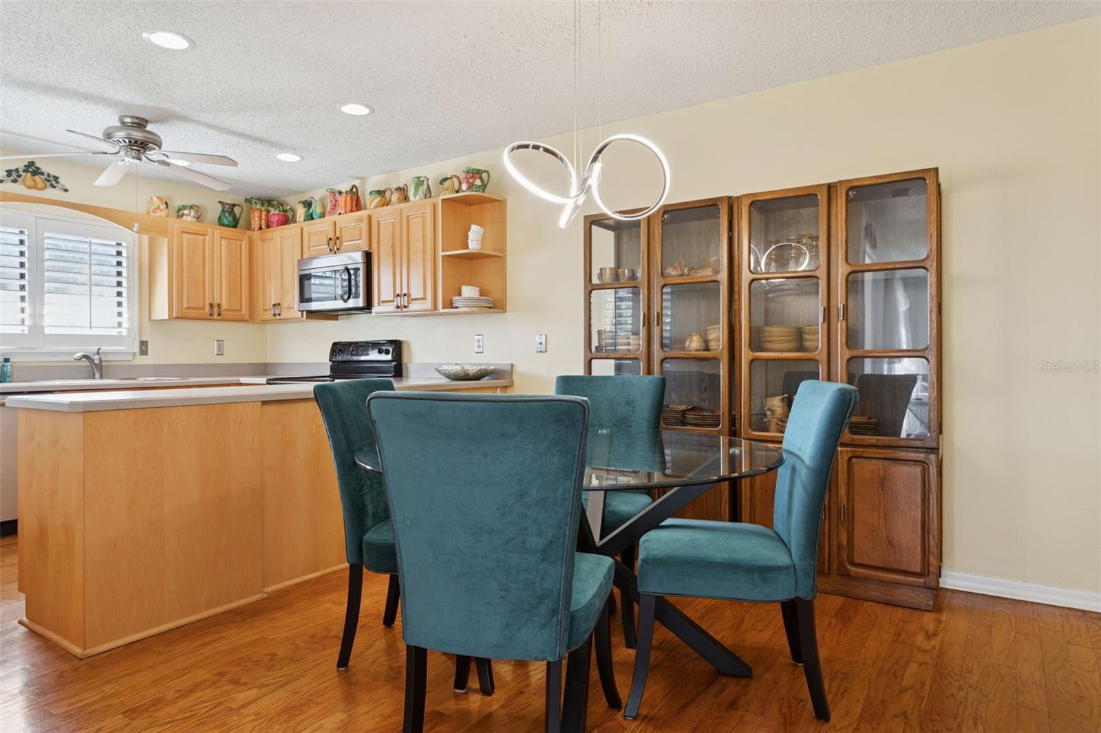 Image 7 of 35 For 15338 Pond Woods Drive 15338