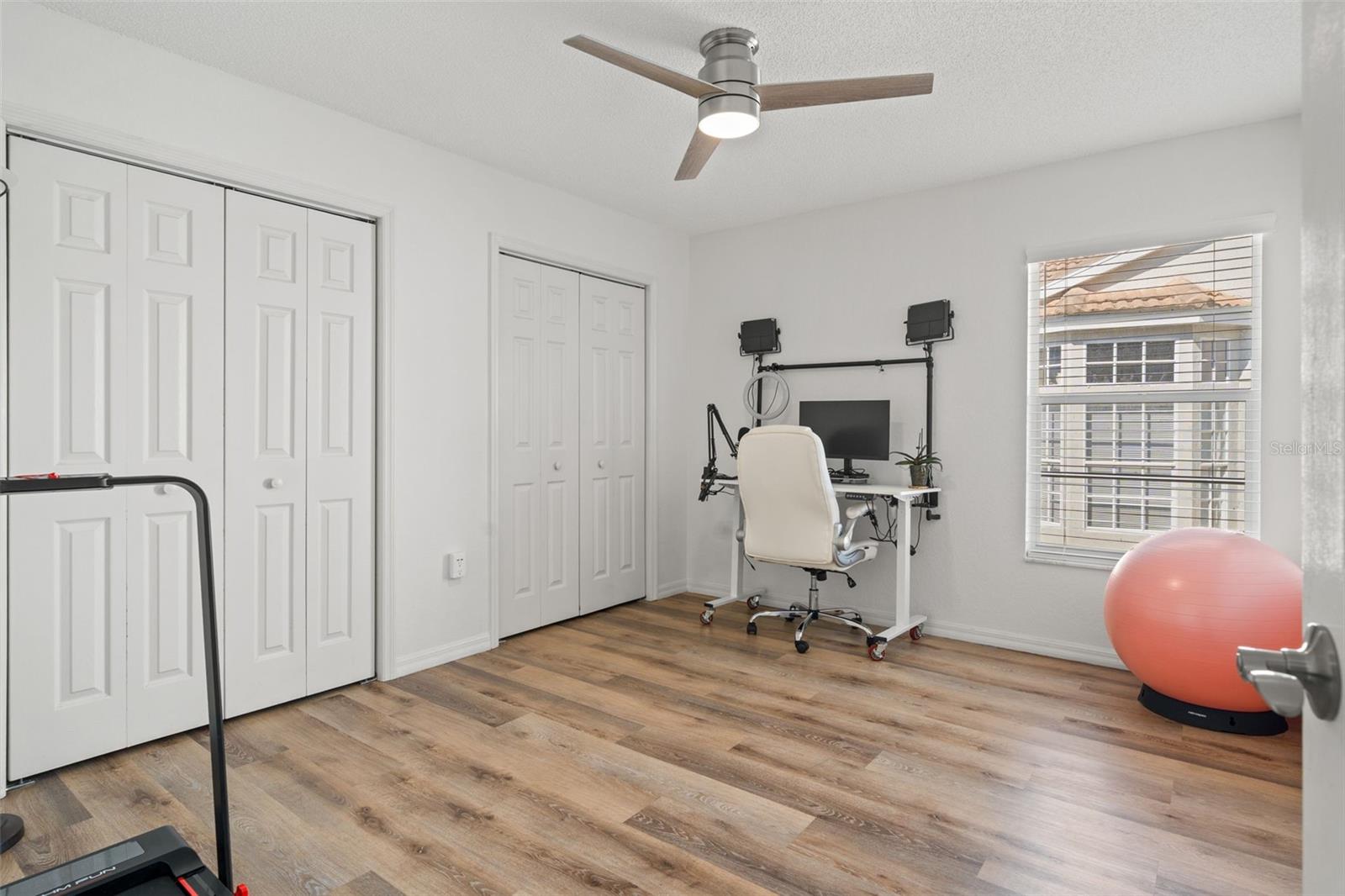 Image 25 of 54 For 9474 Mississippi Run