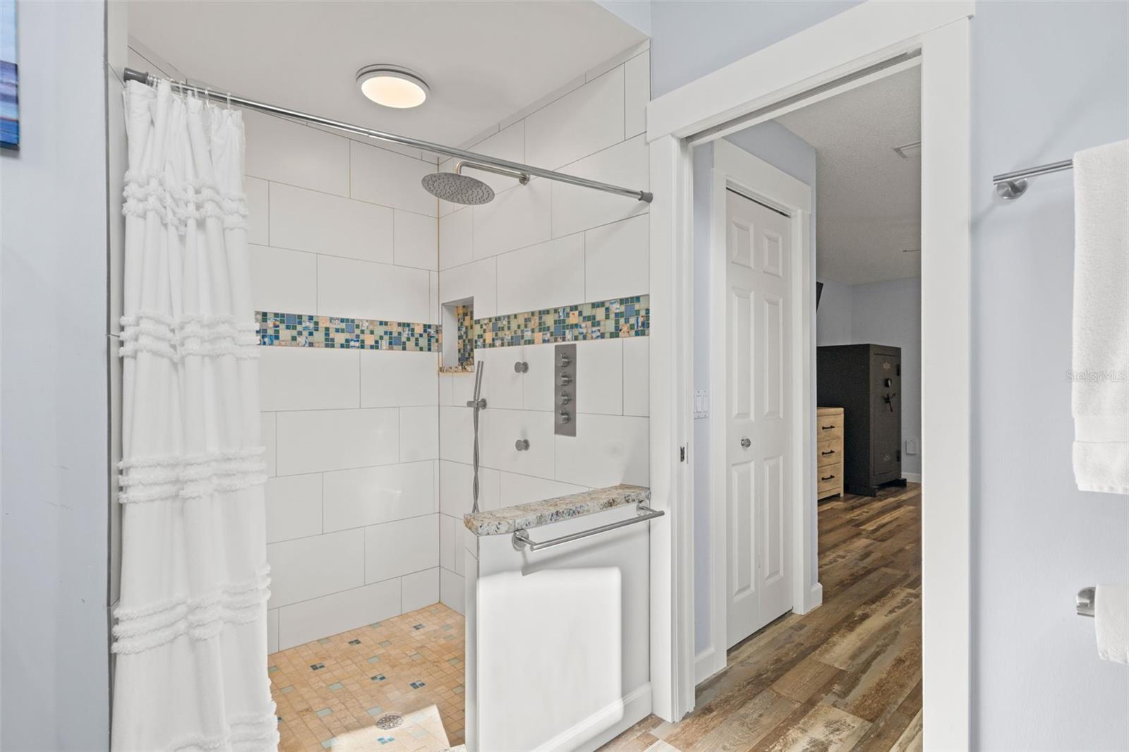 Image 31 of 54 For 9474 Mississippi Run