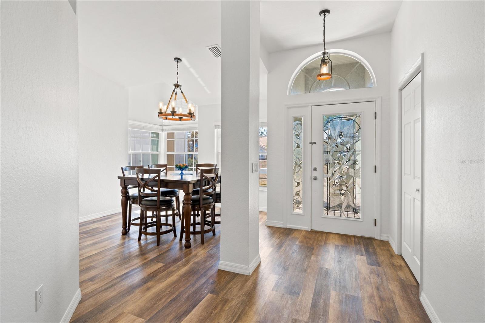 Image 4 of 54 For 9474 Mississippi Run