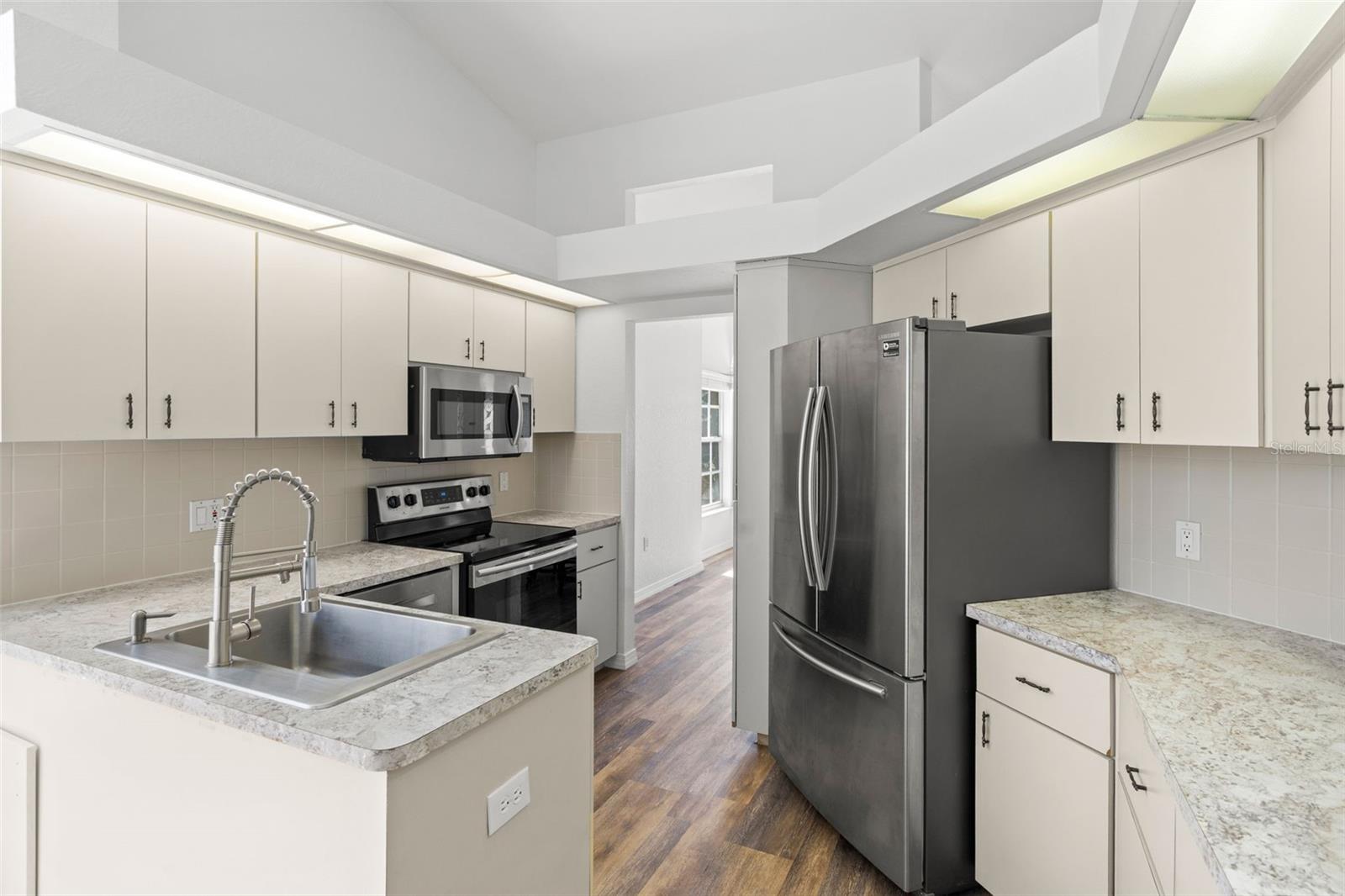 Image 8 of 54 For 9474 Mississippi Run