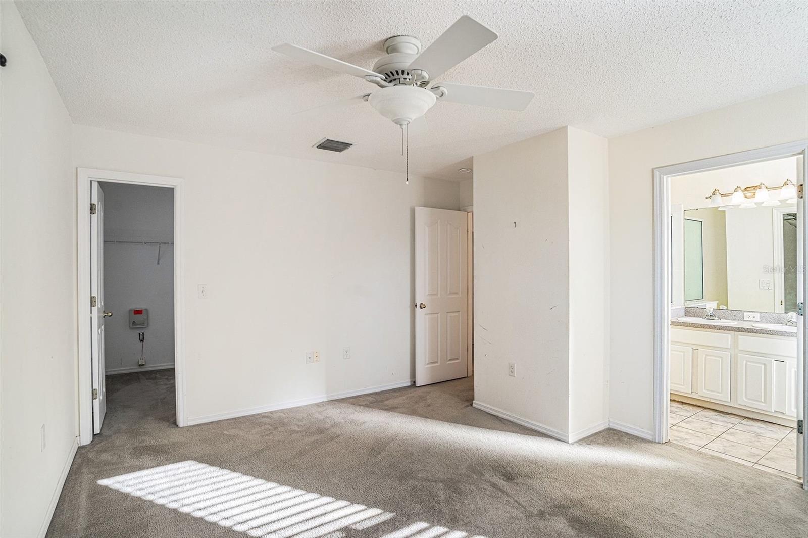 Image 14 of 26 For 10110 Belleville Place