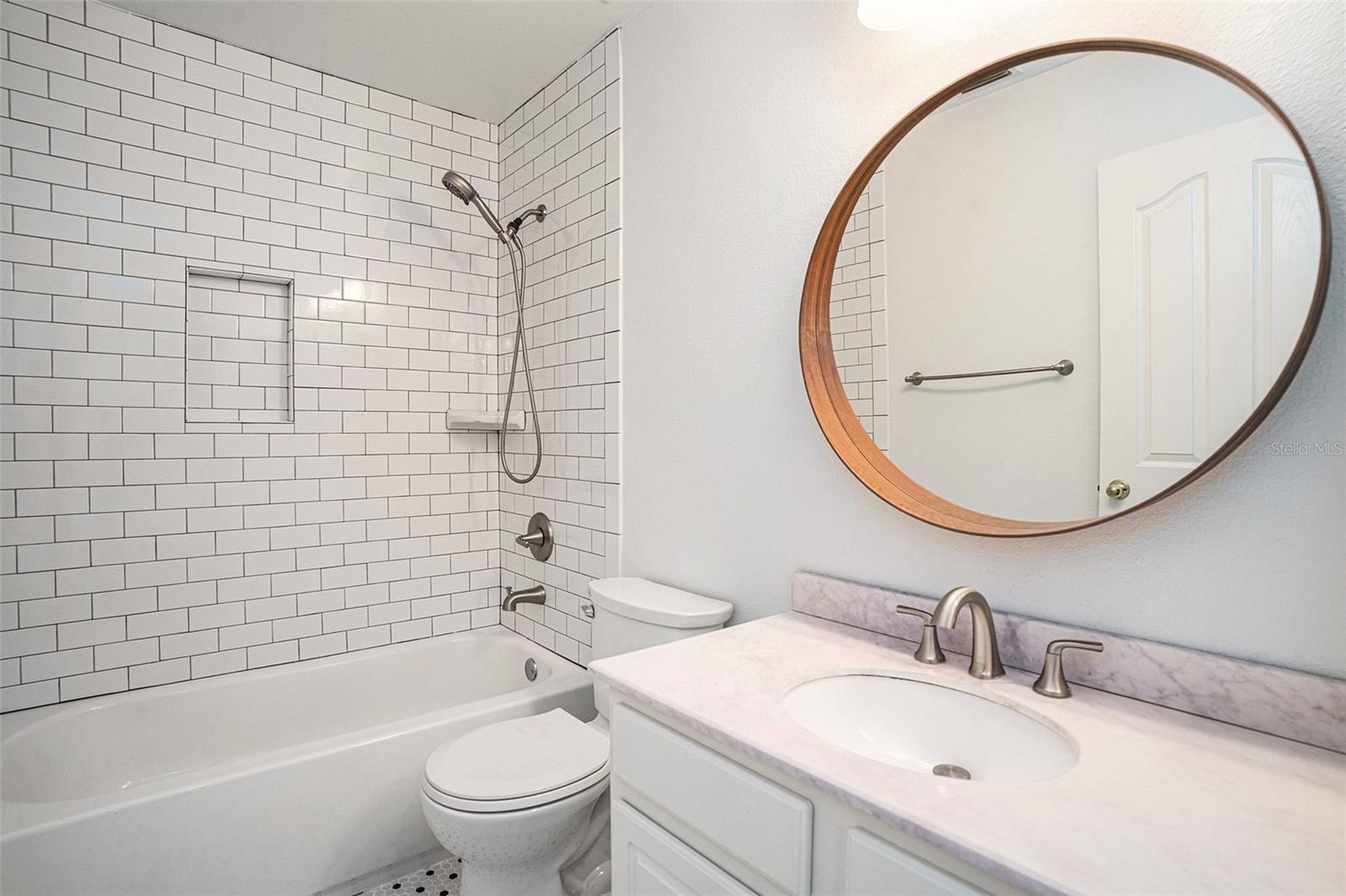 Image 18 of 26 For 10110 Belleville Place