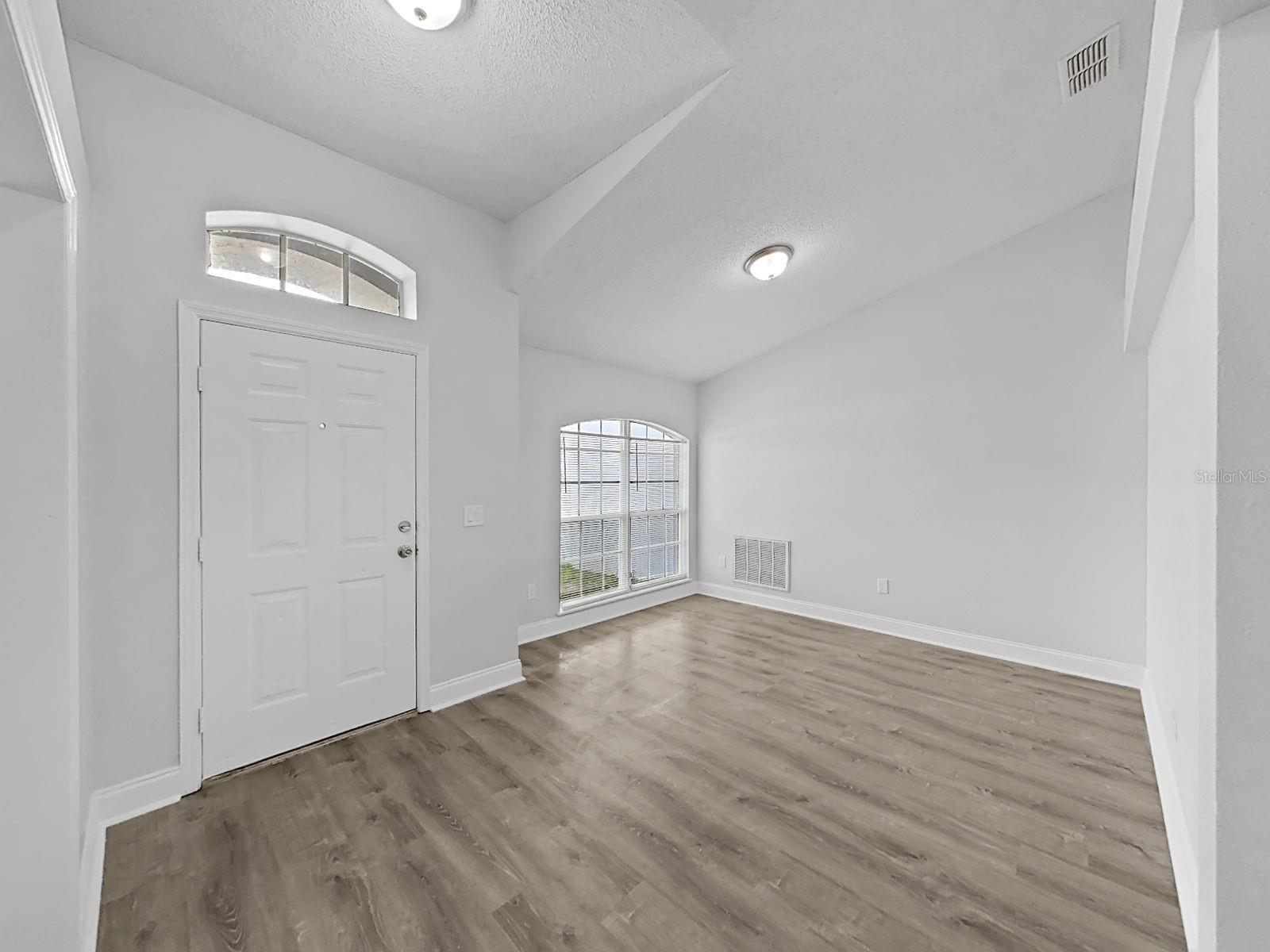 Image 7 of 47 For 8018 Shepherd Avenue