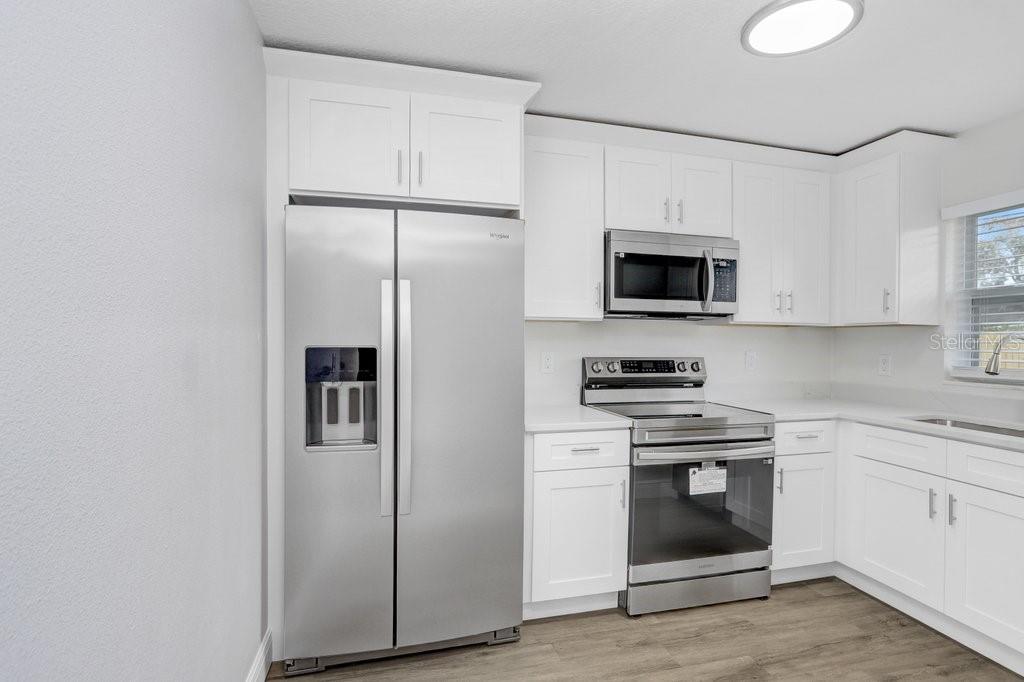 Image 19 of 31 For 3166 Downing Street