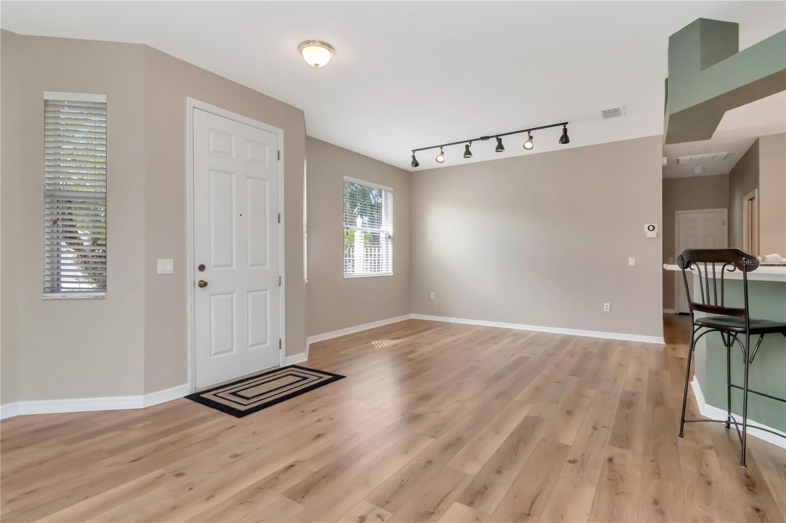 Image 10 of 75 For 21433 Diamonte Drive