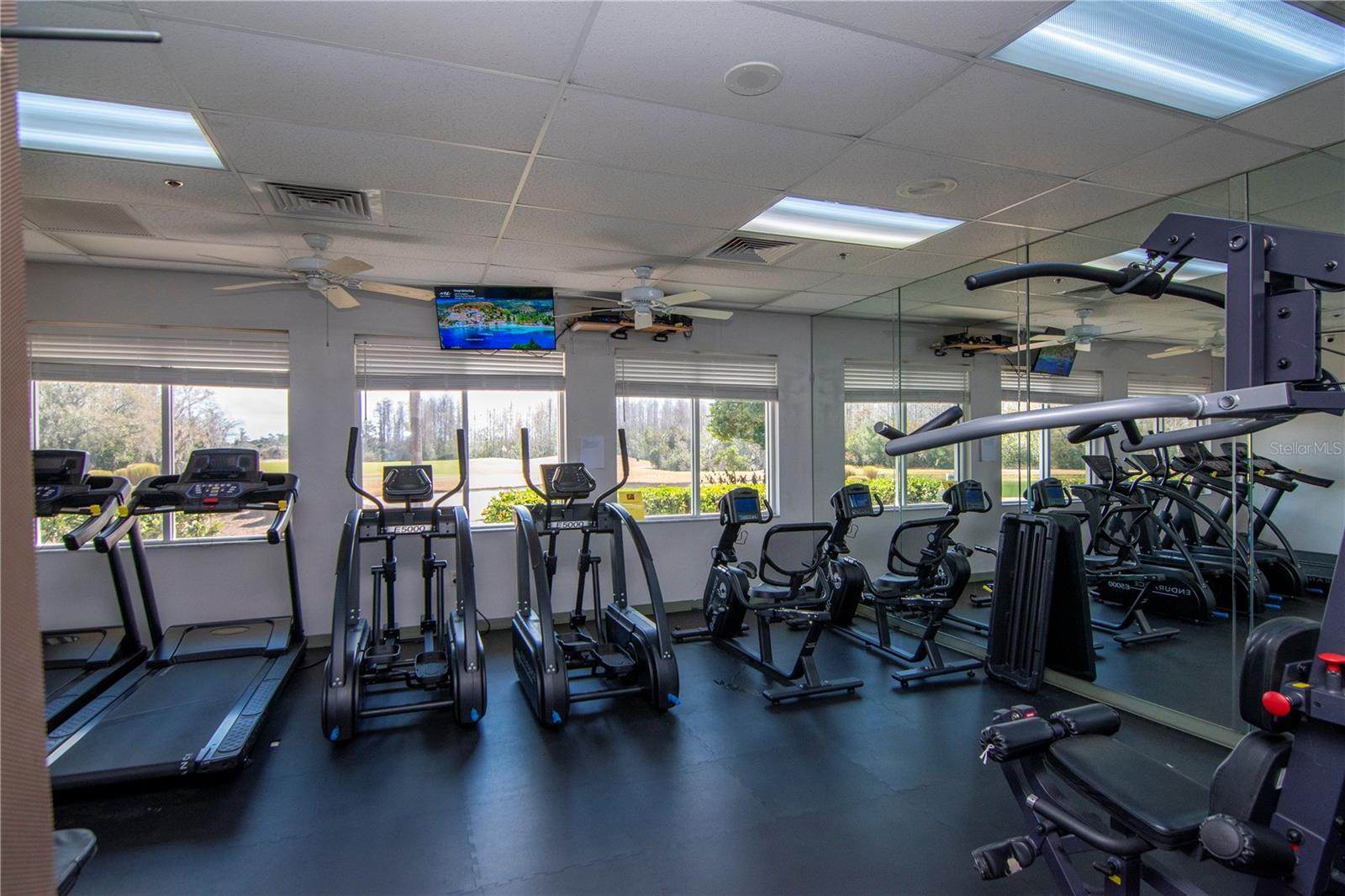 Image 74 of 75 For 21433 Diamonte Drive