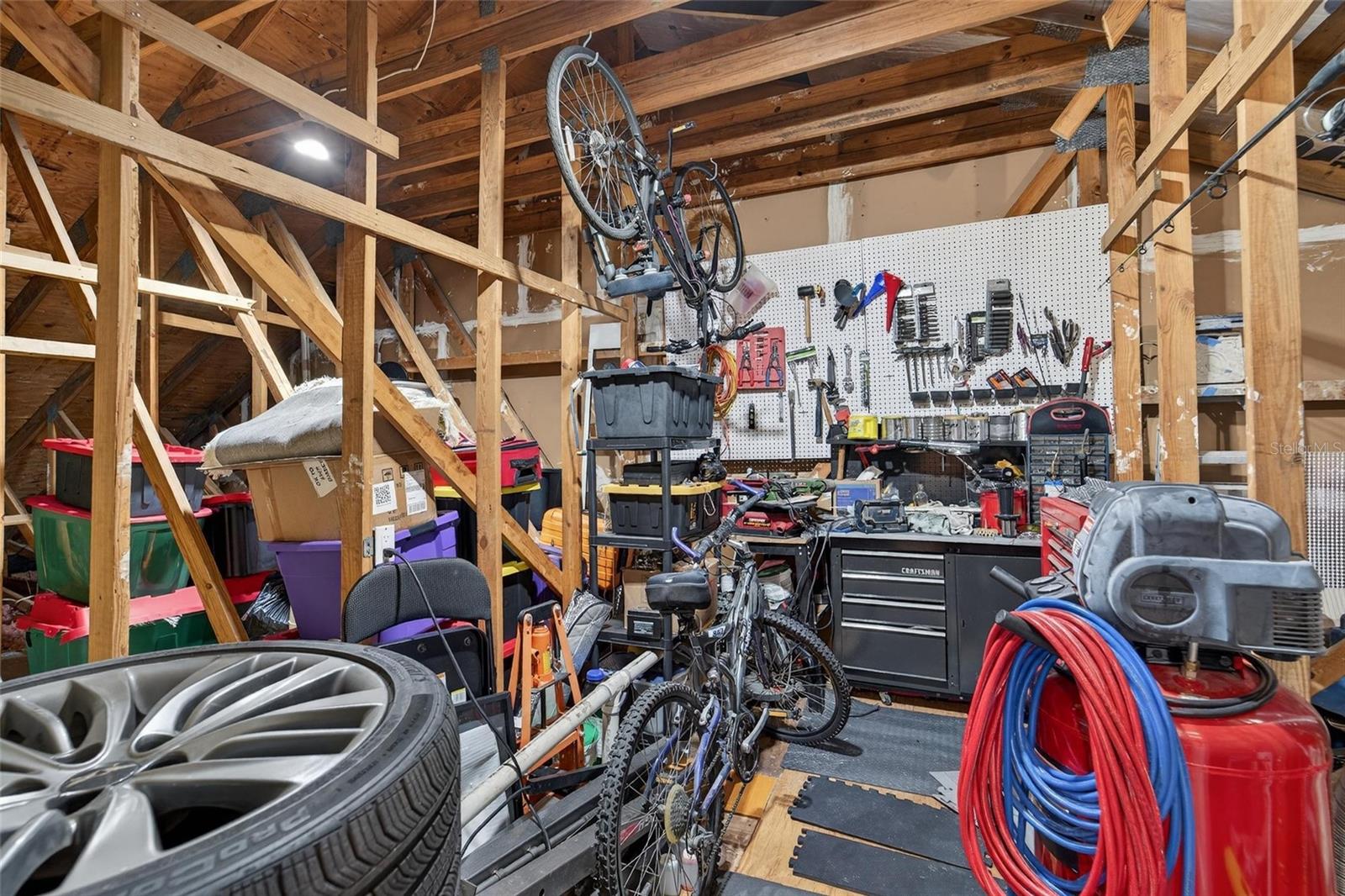 Image 28 of 36 For 4871 Puritan Circle