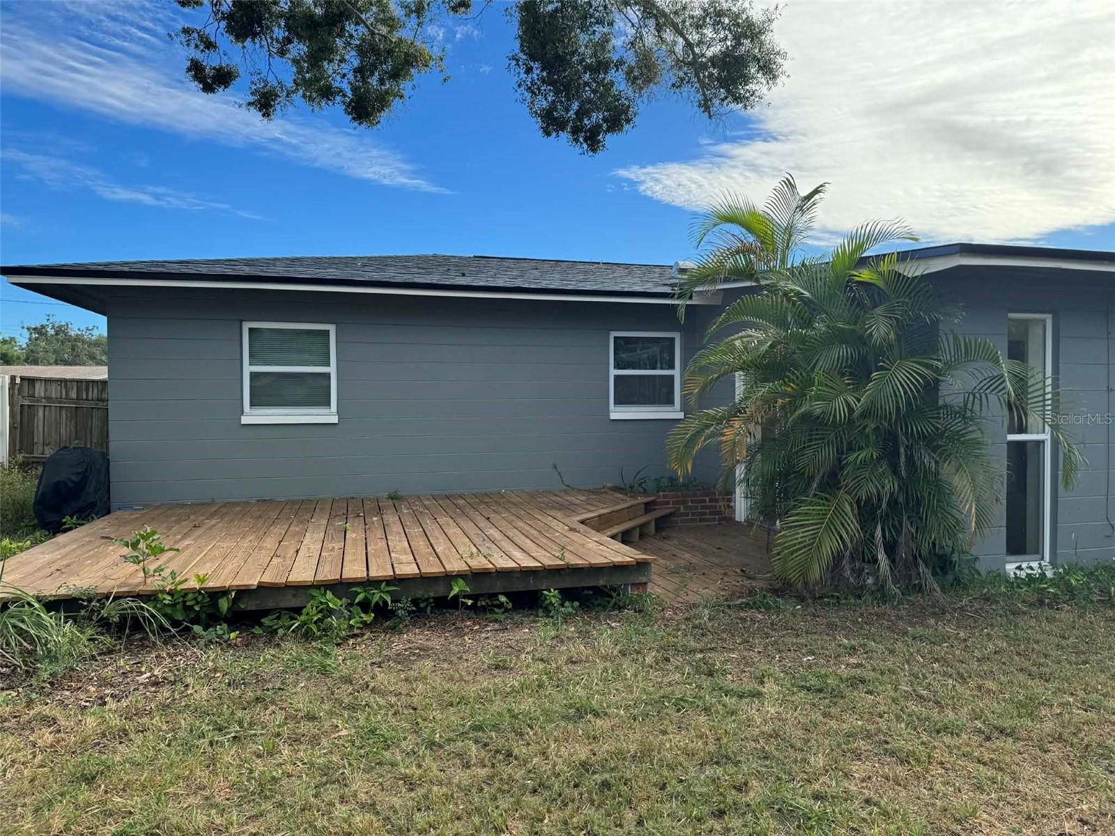 Image 14 of 28 For 4351 37th Avenue N