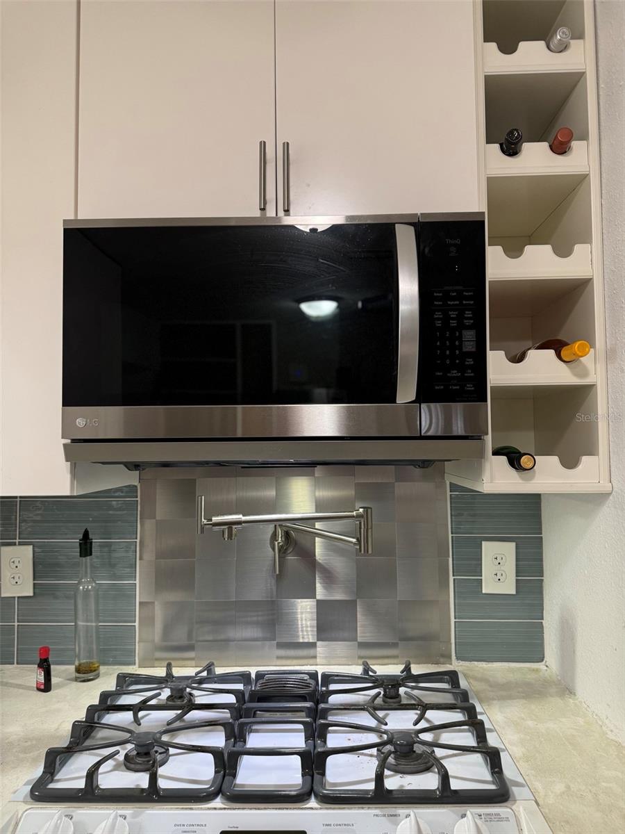 Image 6 of 28 For 4351 37th Avenue N