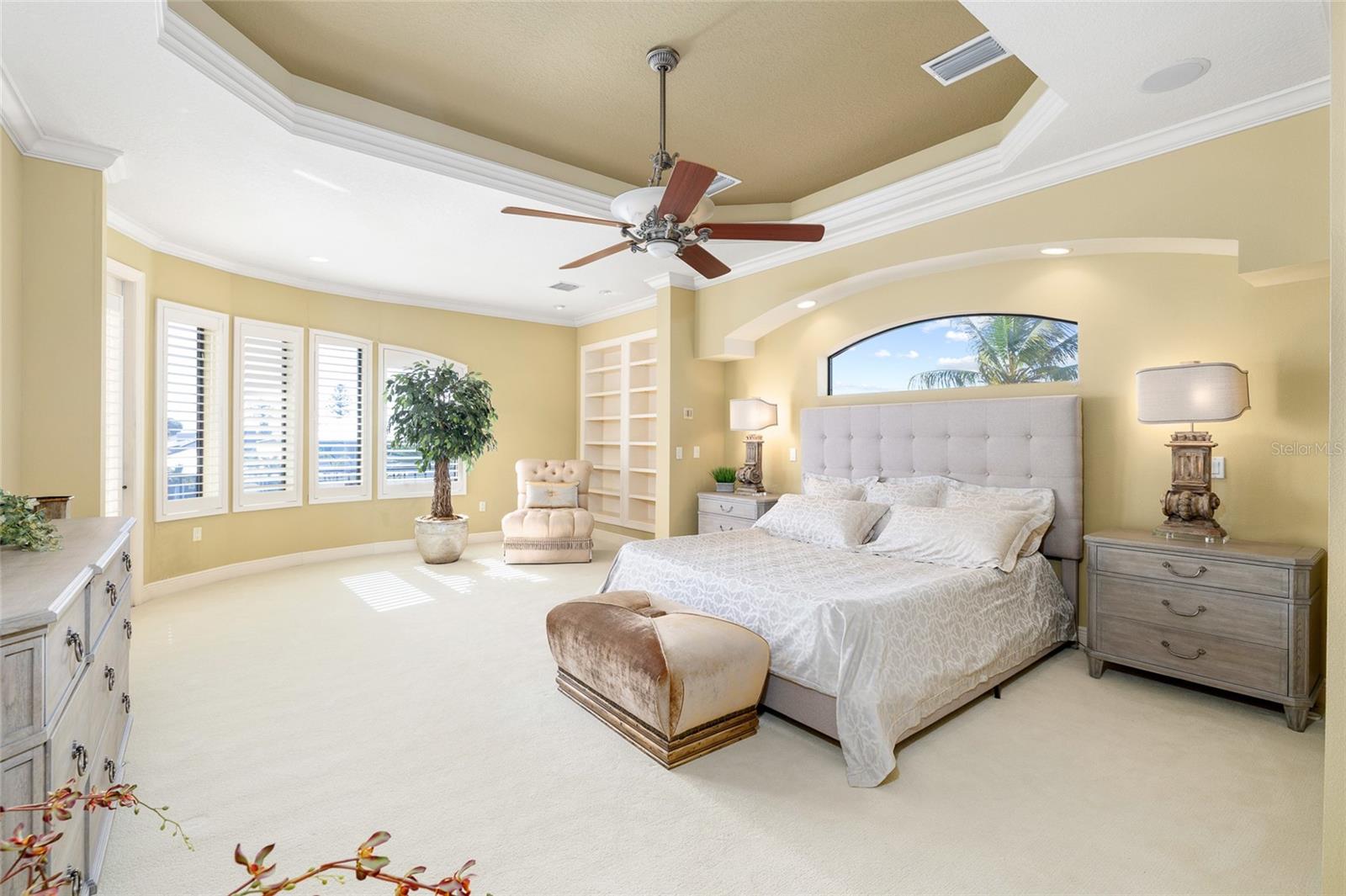 Listing photo id 27 for 4914 59th Avenue S